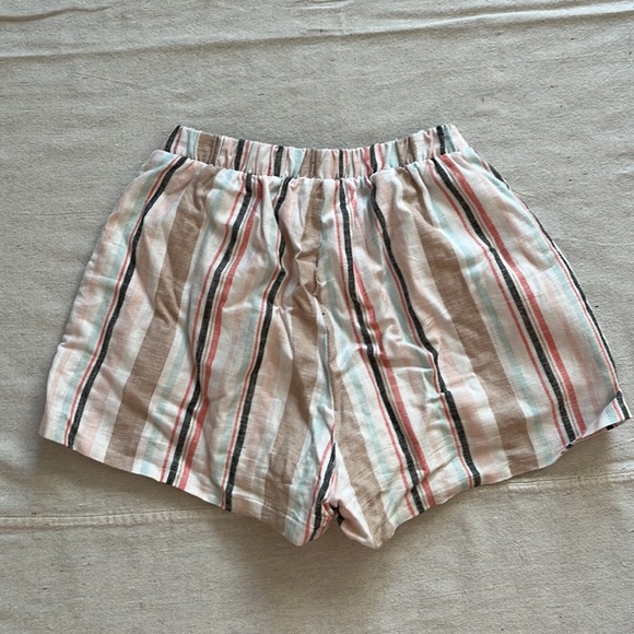 Alter’d State shorts - Picture 4 of 5